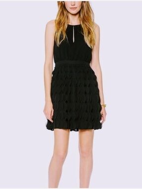 Diane Von Furstenberg DvF Black West Ruffle Wrap Dress Size 0
